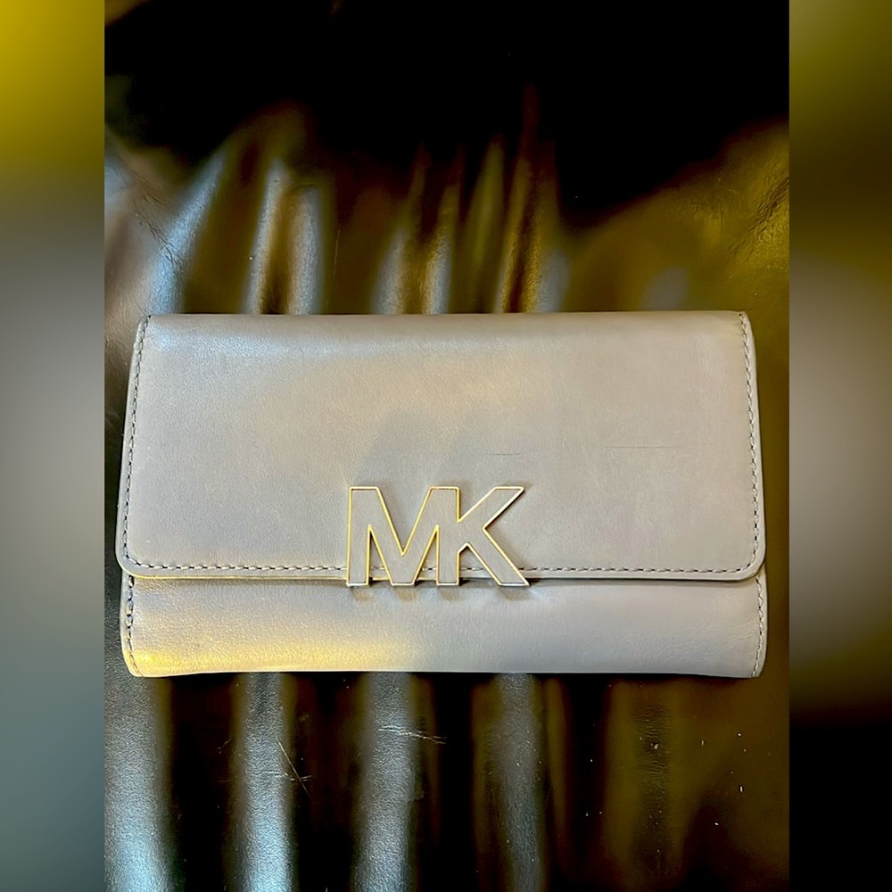 Michael Kors Leather Wallet